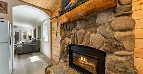 2190 Big Pine Avenue, South Lake Tahoe, CA 96150 Photo