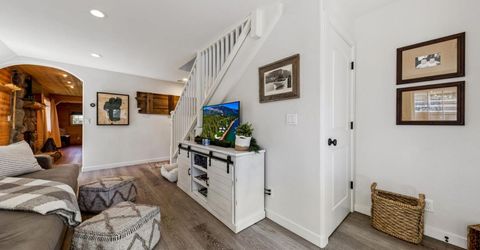 2190 Big Pine Avenue, South Lake Tahoe, CA 96150 Photo