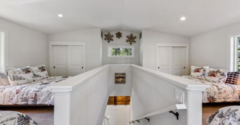 2190 Big Pine Avenue, South Lake Tahoe, CA 96150 Photo