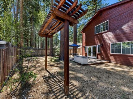 2190 Big Pine Avenue, South Lake Tahoe, CA 96150 Photo