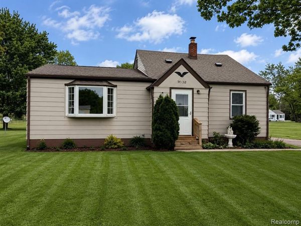 7032 Neff Road, Mt. Morris Twp, MI 48458