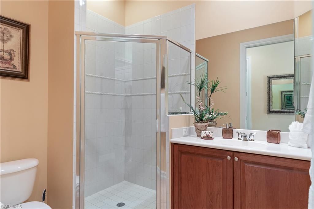 5050 Blauvelt Way, Unit 8-102, Naples, FL 34105 Photo