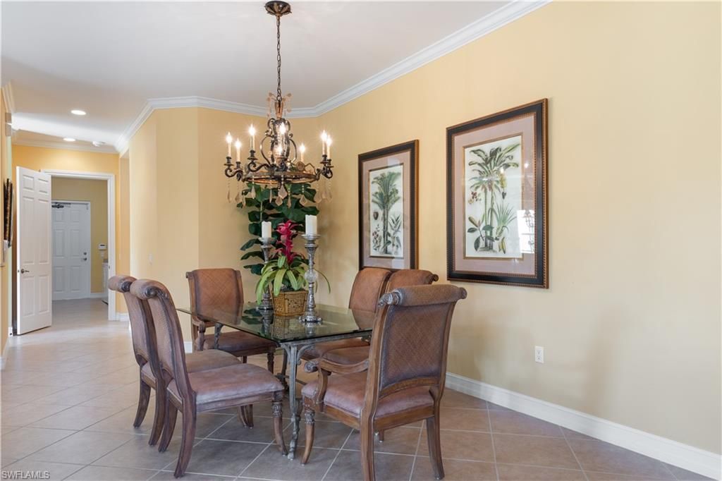 5050 Blauvelt Way, Unit 8-102, Naples, FL 34105 Photo