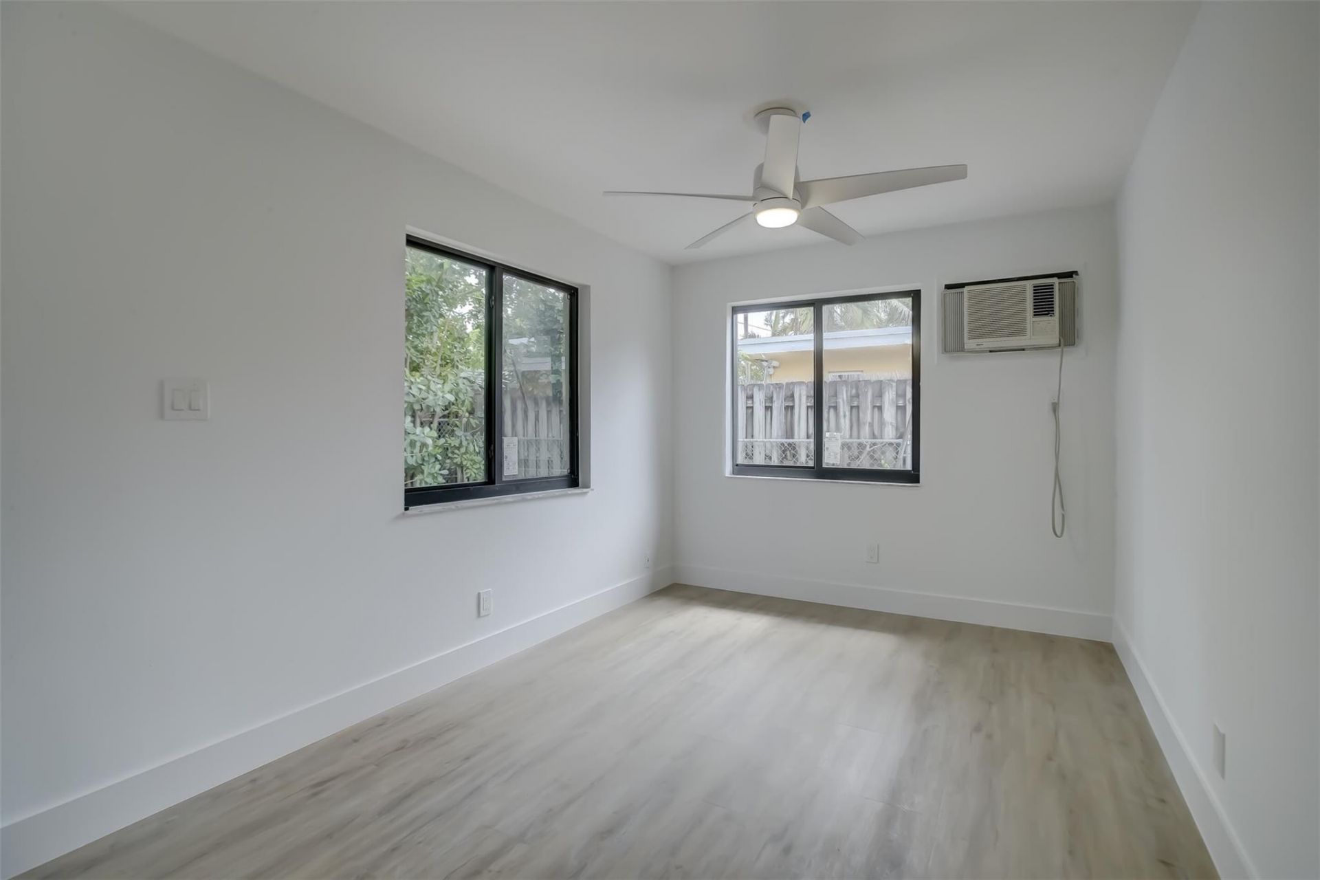 2155 NE 56th Court, Fort Lauderdale, FL 33308 Photo