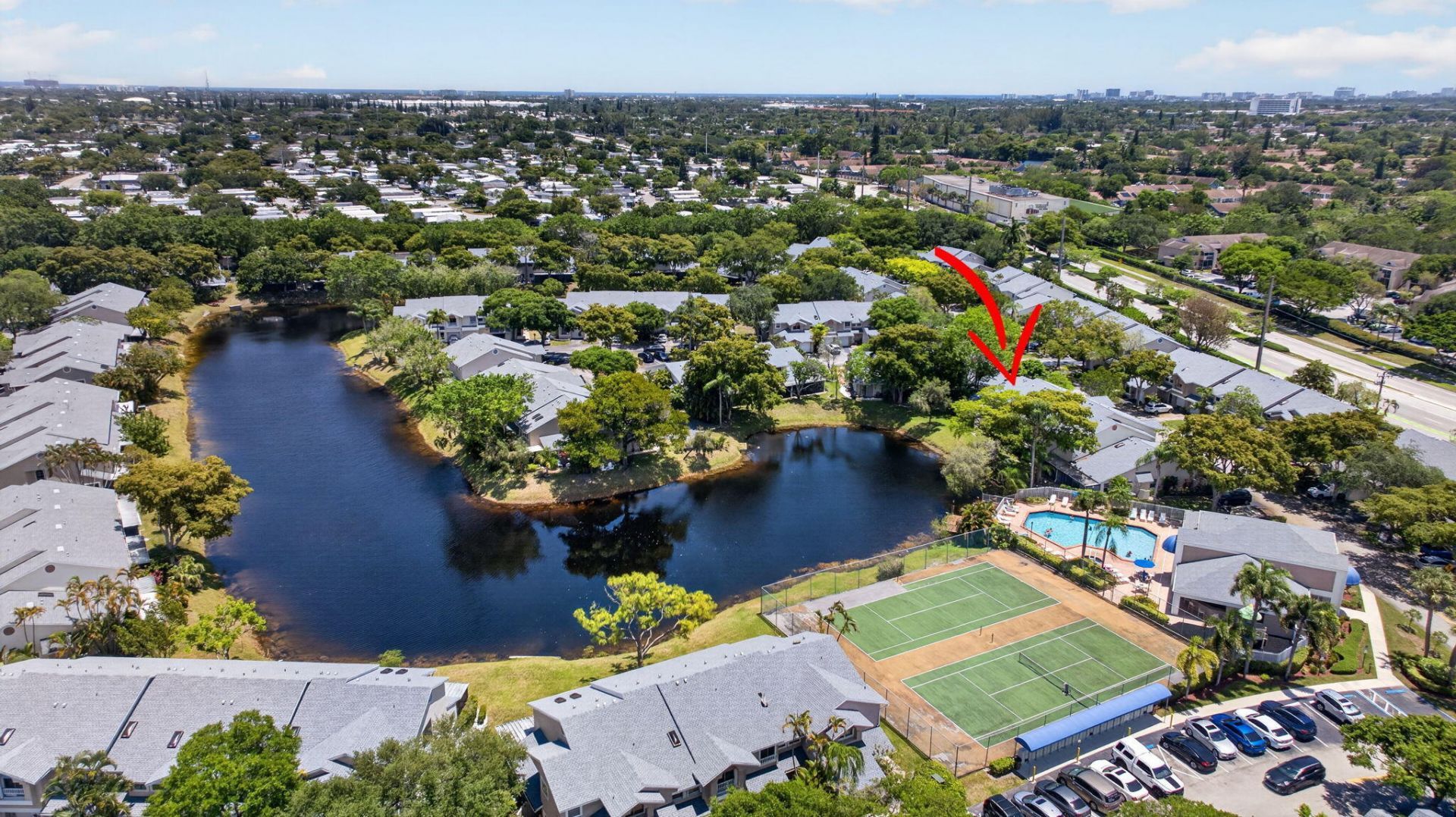 1921 Discovery Circle E, Deerfield Beach, FL 33442 Photo