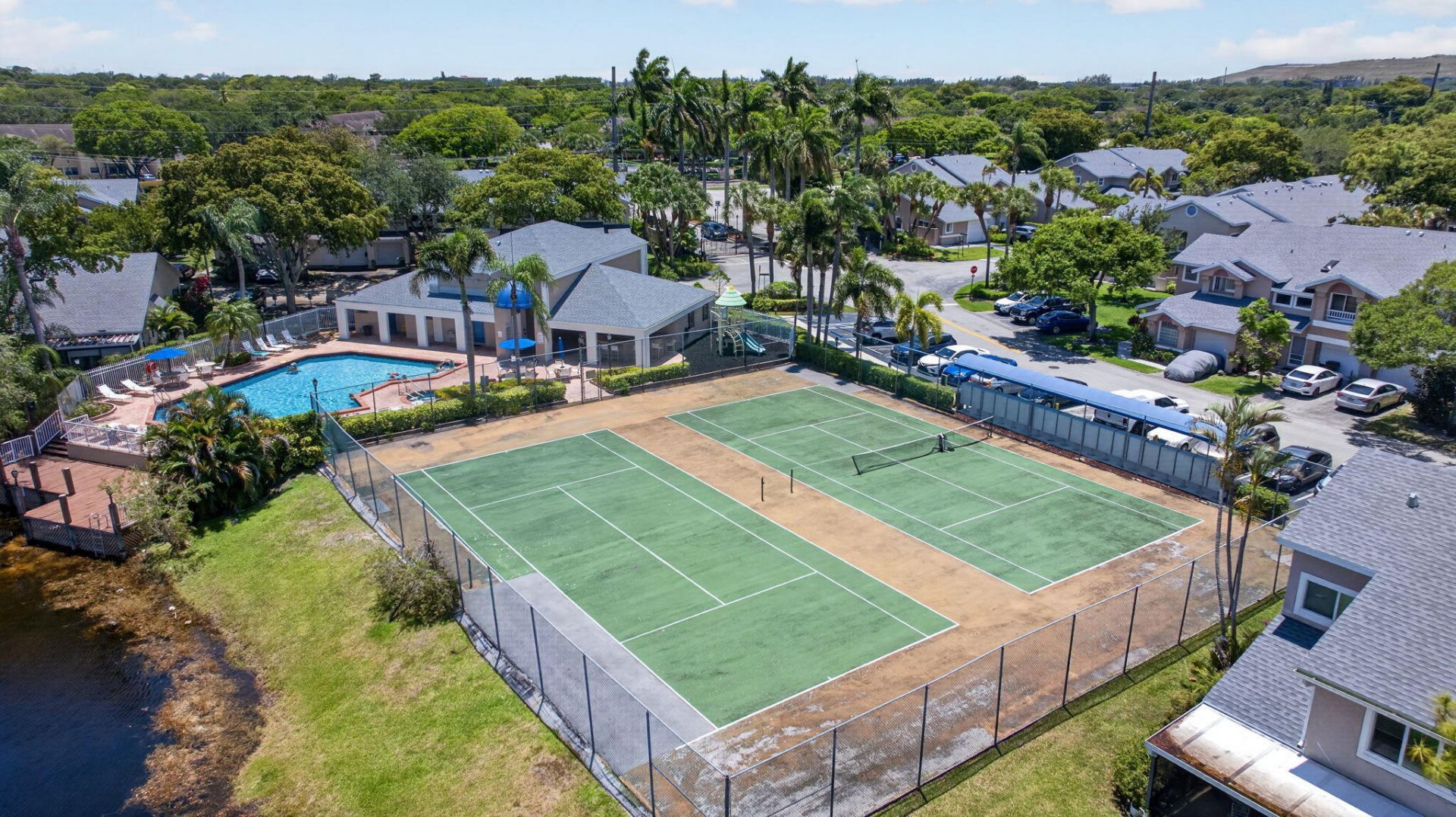 1921 Discovery Circle E, Deerfield Beach, FL 33442 Photo