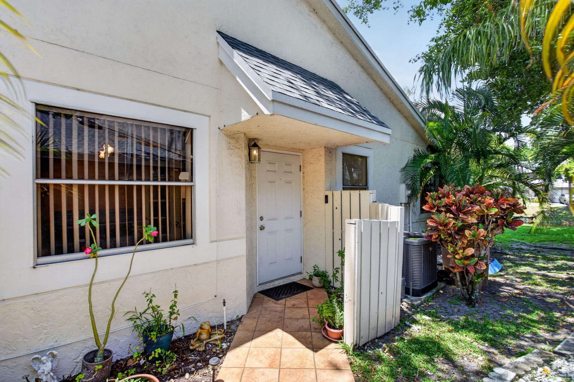 1921 Discovery Circle E, Deerfield Beach, FL 33442 Photo