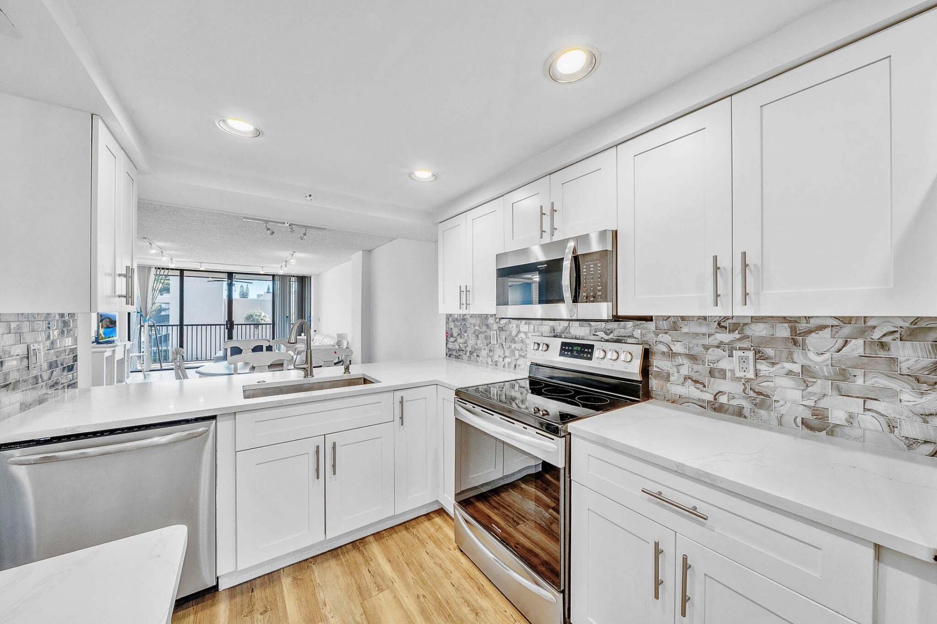17 Royal Palm Way, Unit 3010, Boca Raton, FL 33432 Photo