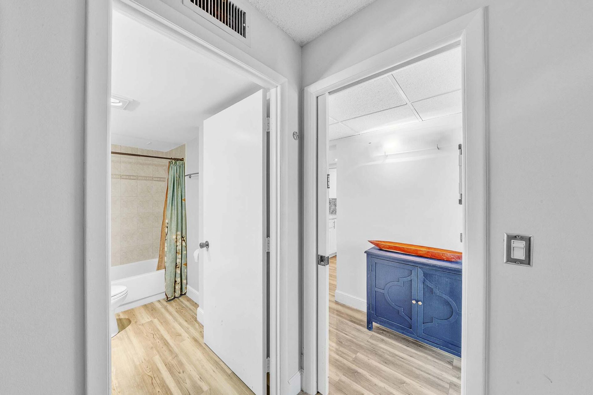 17 Royal Palm Way, Unit 3010, Boca Raton, FL 33432 Photo