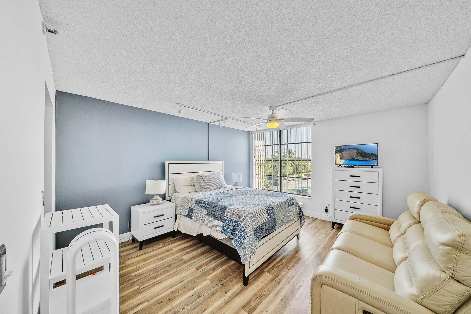 17 Royal Palm Way, Unit 3010, Boca Raton, FL 33432 Photo