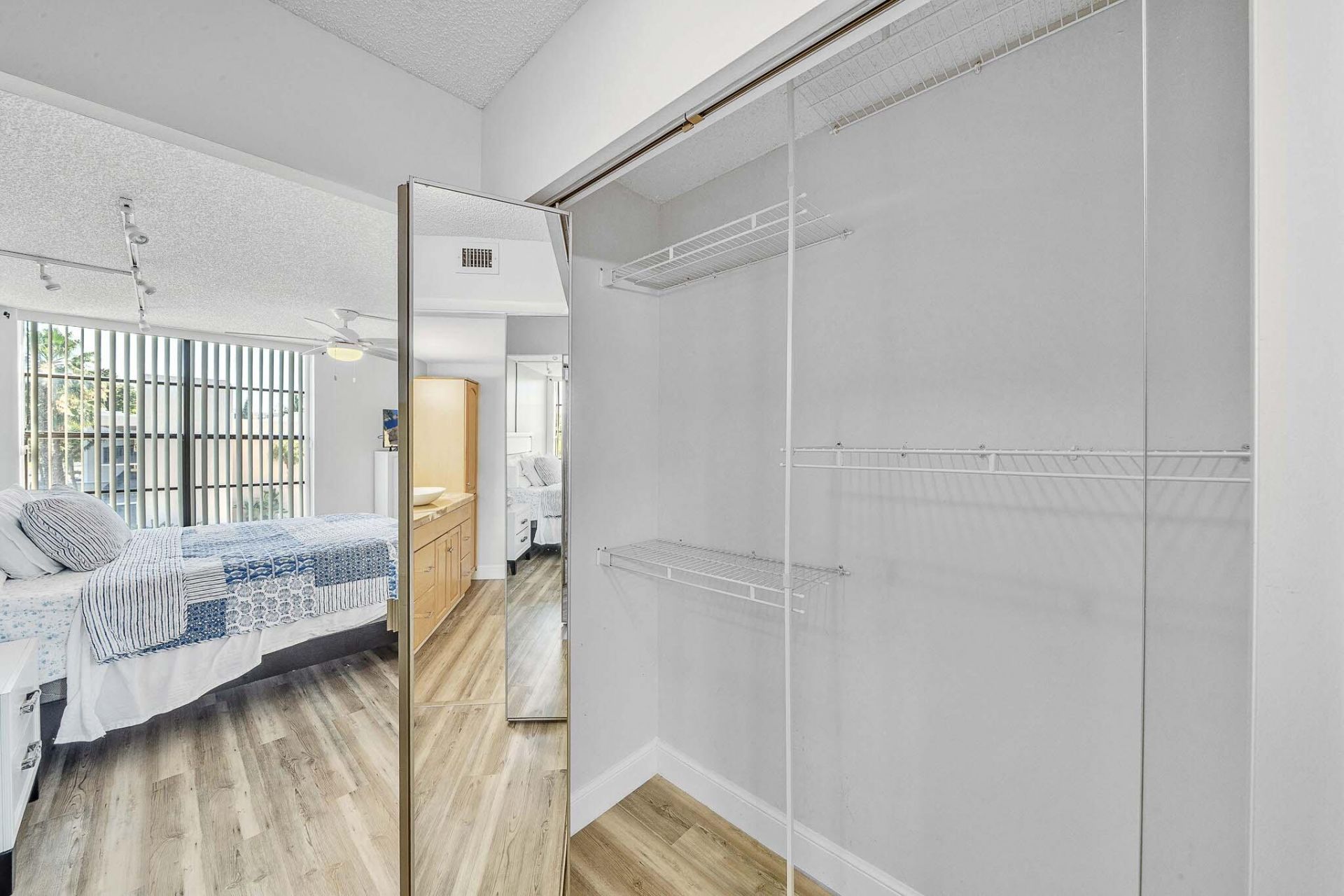 17 Royal Palm Way, Unit 3010, Boca Raton, FL 33432 Photo