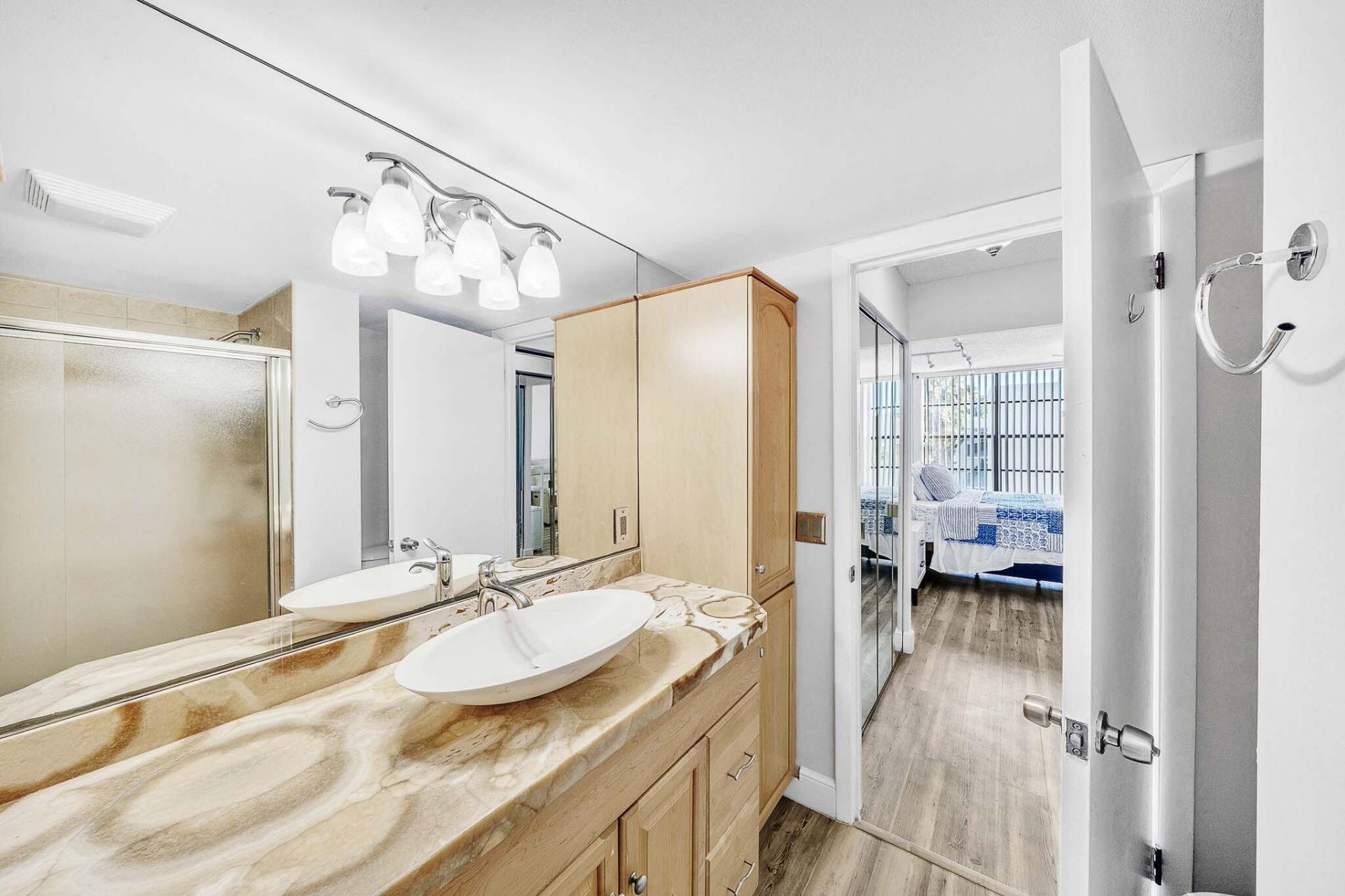 17 Royal Palm Way, Unit 3010, Boca Raton, FL 33432 Photo