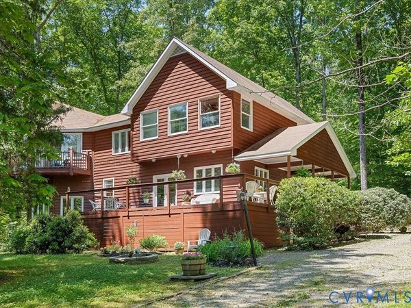 2556 Ridge Road , Powhatan, VA 23139