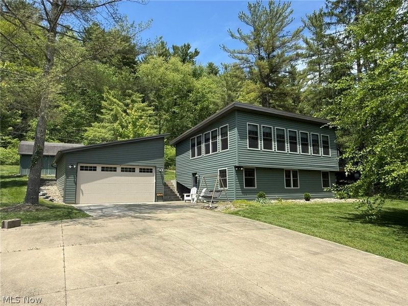 9073 N Shore Drive NE, Mineral City, OH 44656 Photo 1