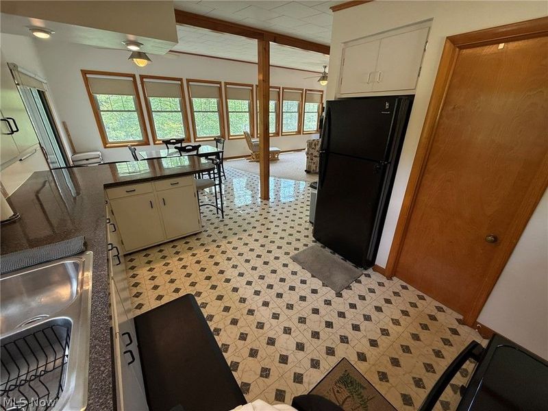 9073 N Shore Drive NE, Mineral City, OH 44656 Photo 15
