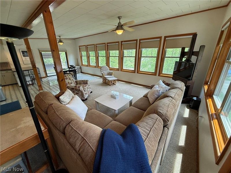 9073 N Shore Drive NE, Mineral City, OH 44656 Photo 2