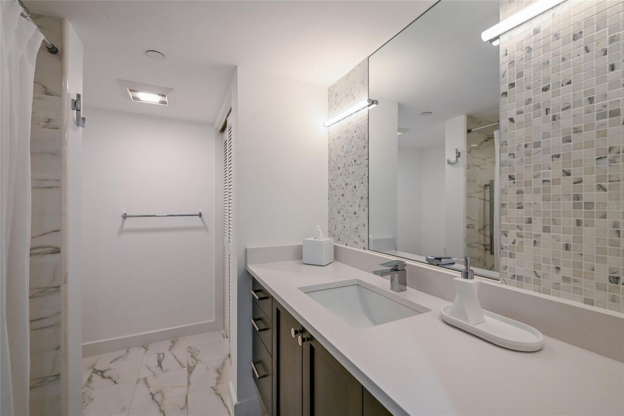 988 Blvd Of The Arts, Unit 1710, Sarasota, FL 34236 Photo