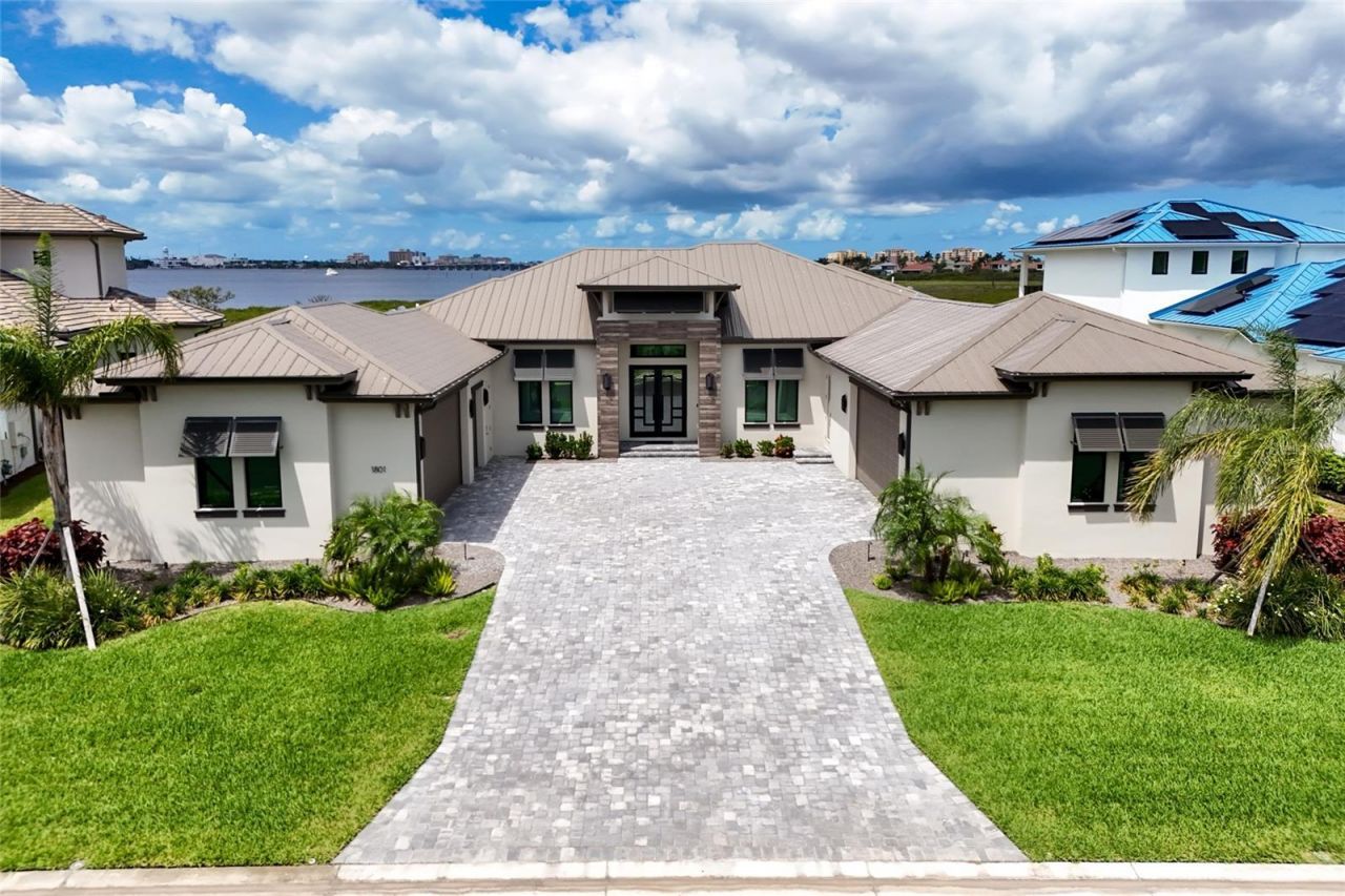 1801 4th Street E, Palmetto, FL 34221 Photo