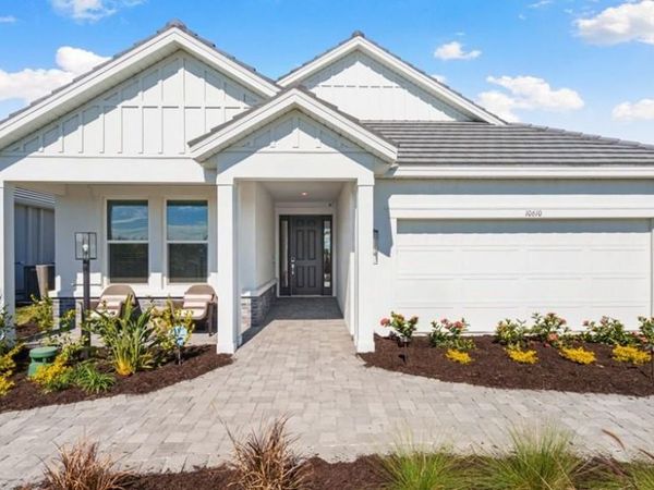 10610 ECLIPSE STREET, SARASOTA, FL 34241