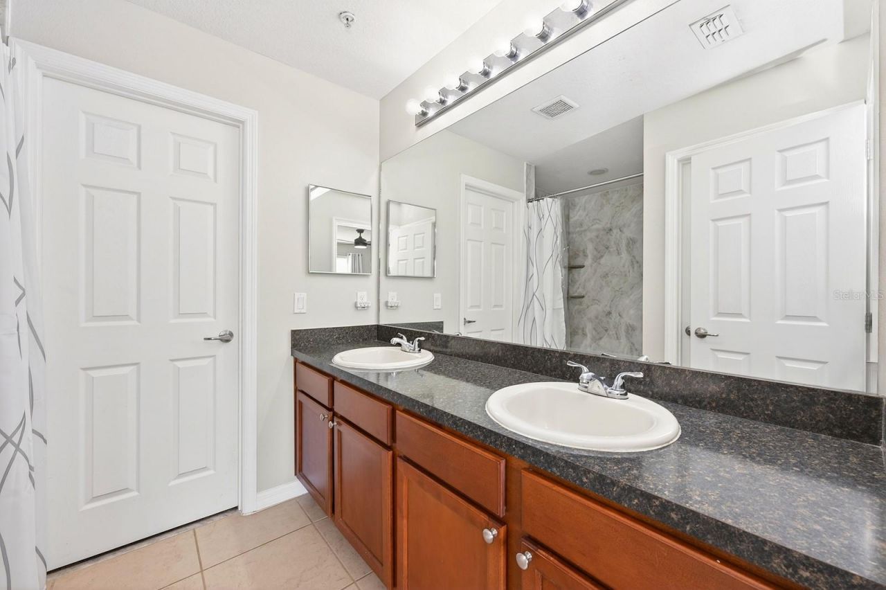 644 Terrace Spring Drive , Orlando, FL 32828 Photo