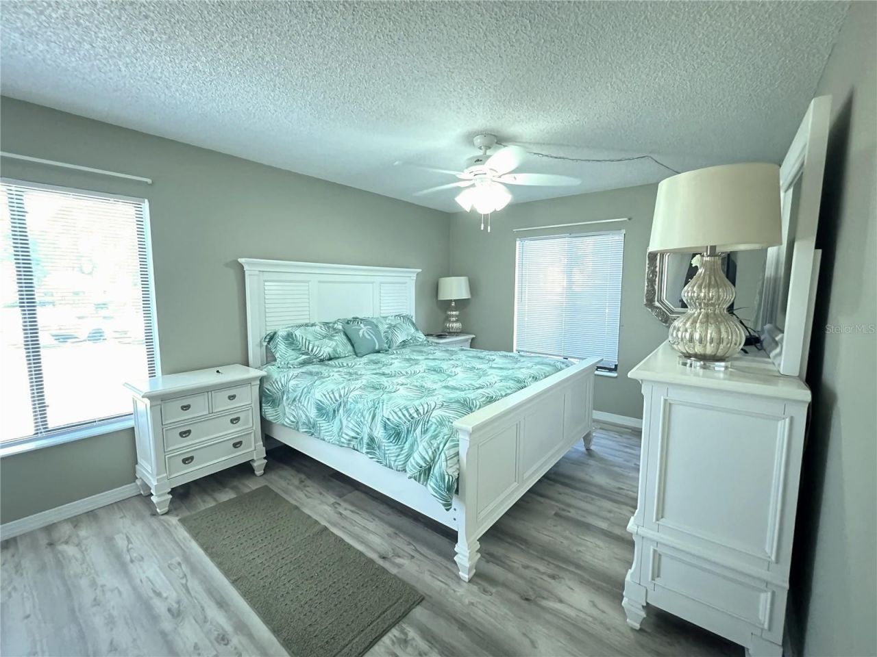 2655 Pine Ridge Way N, Unit B1, Palm Harbor, FL 34684 Photo
