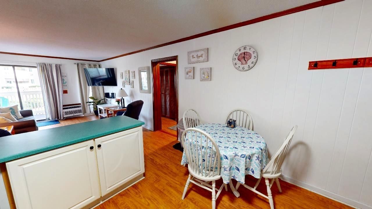 9660 Shore Dr.  Photo 5