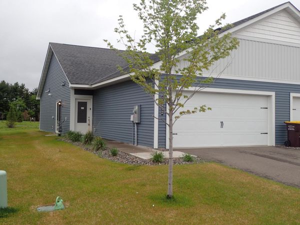39872 Fallbrook Avenue, North Branch, MN 55056