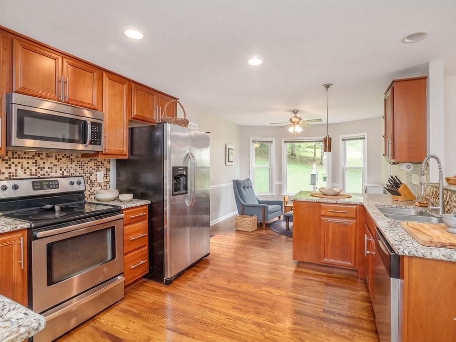 Property Image 9