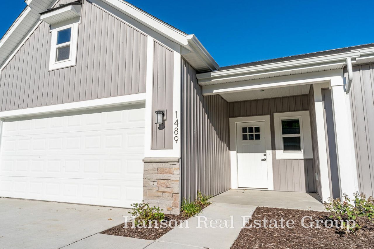 1399 Center Hill Road Se, Unit 31, Lowell, MI 49331 Main Photo