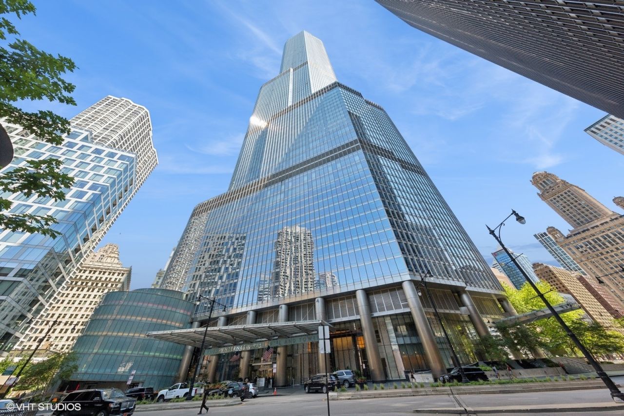 401 N Wabash Avenue , Unit 77F, Chicago, IL 60611 Main Photo