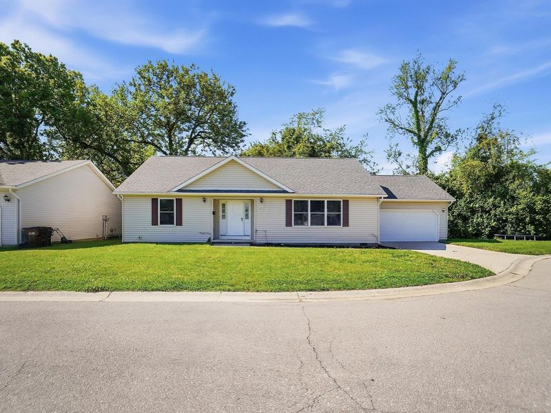 61 Kays Way , Xenia, OH 45385 Photo 2