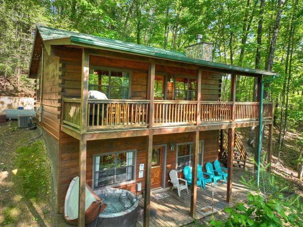 423 Laurel Creek Road, Blue Ridge, GA 30513