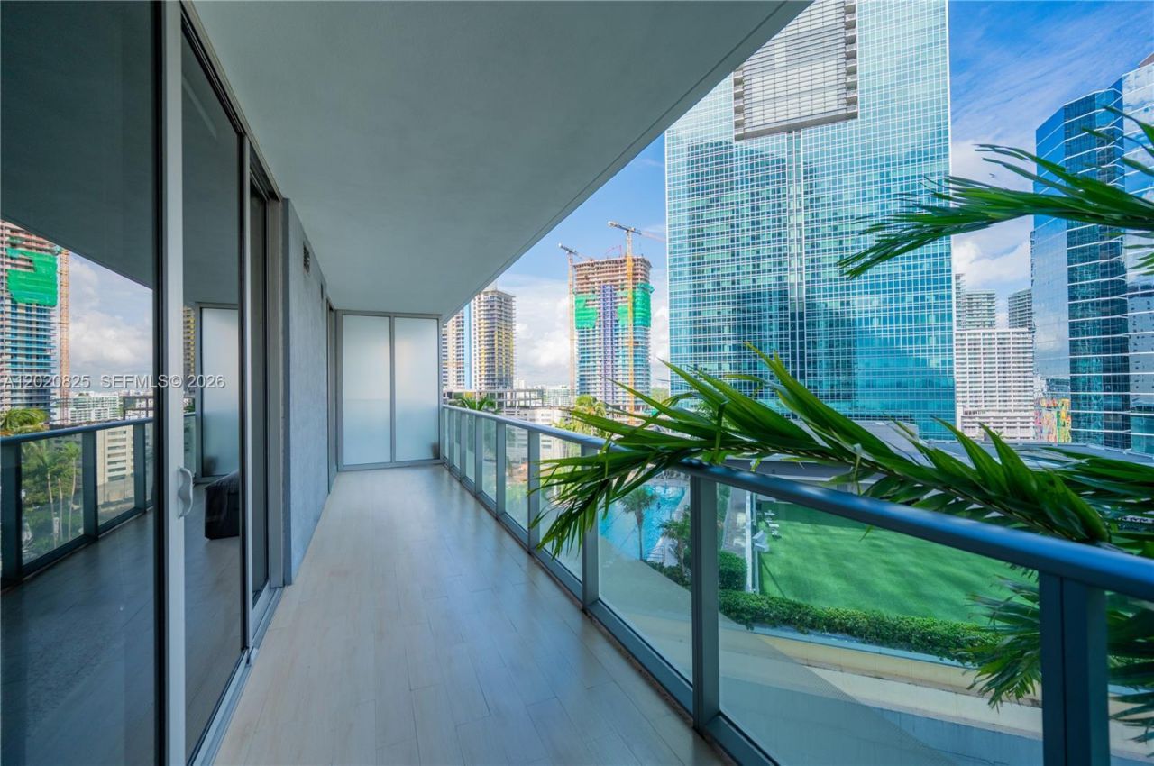 1300 Brickell Bay Dr , Unit 1601, Miami, FL 33131 Photo