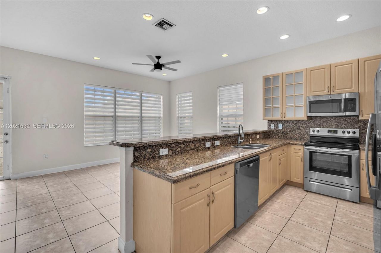 14634 SW 5th St , Unit 1-5, Pembroke Pines, FL 33027 Photo