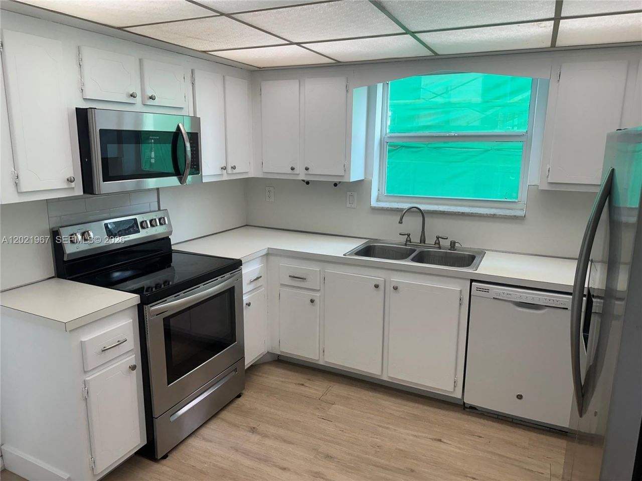 9501 E Bay Harbor Dr , Unit 5B, Bay Harbor Islands, FL 33154 Photo