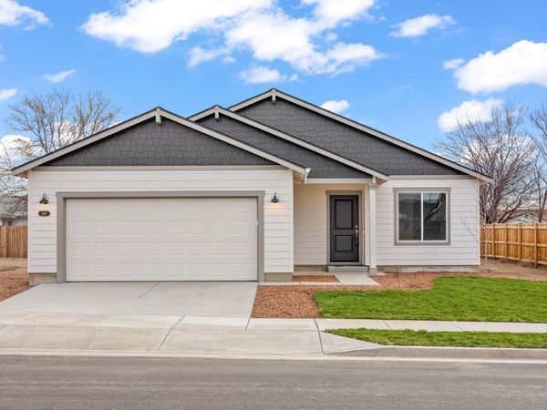 458 NW Birdie Lane, Unit 118, Madras, OR 97741