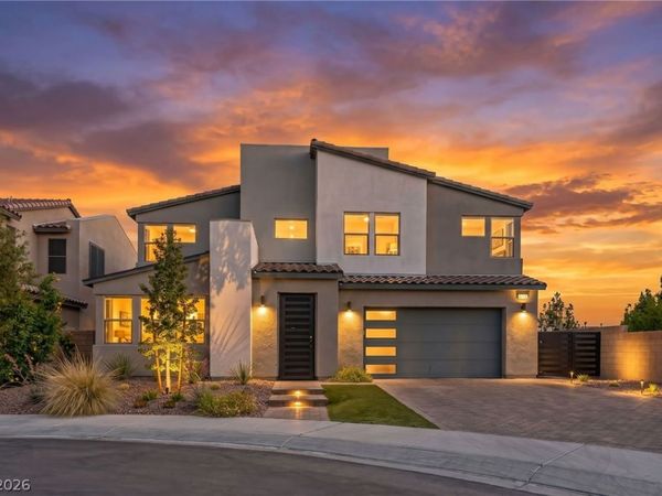8320 Carabiner Court, Las Vegas, NV 89166