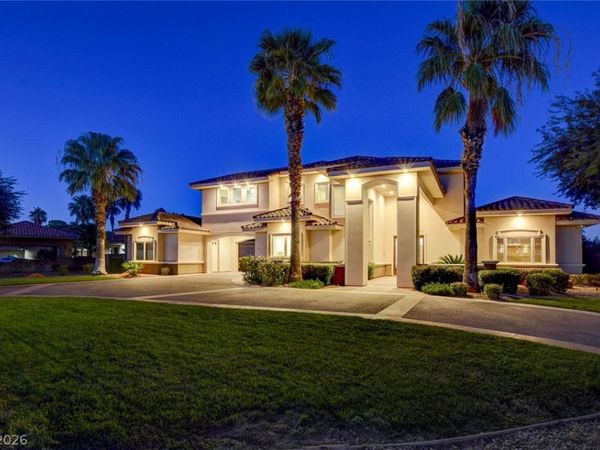 6180 El Camino Road , Las Vegas, NV 89118