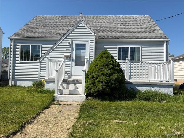 2940 Niagara Avenue , Niagara Falls, NY 14305