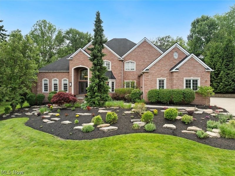 4725 Maidstone Drive, Brecksville, OH 44141 Photo 1