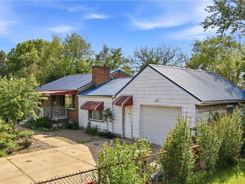 501 Hamilton Avenue NE, Canton, OH 44704 Photo 1
