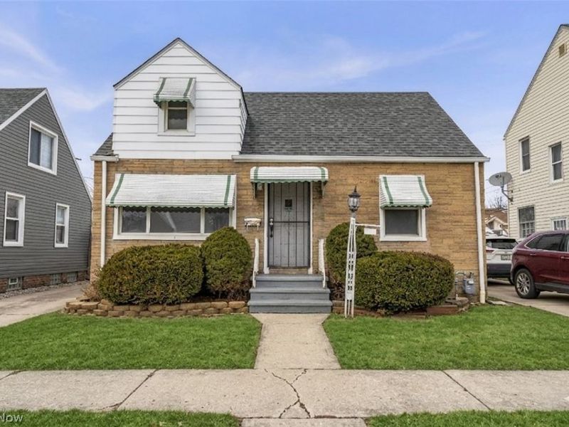 22501 Arms Avenue , Euclid, OH 44123 Photo 1