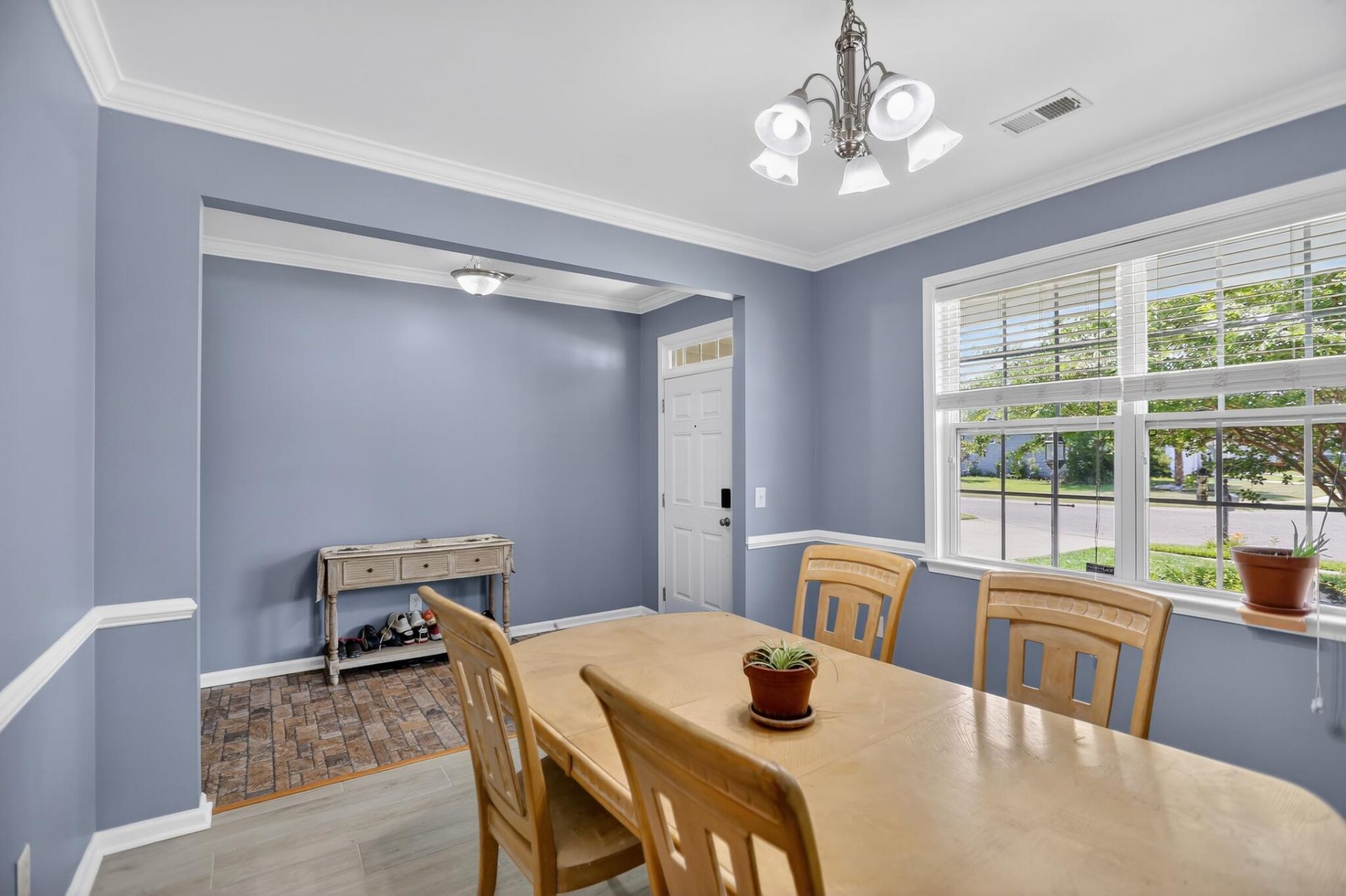 502 Fellers Court Photo 13