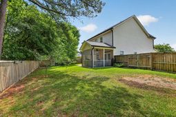 502 Fellers Court photo 4