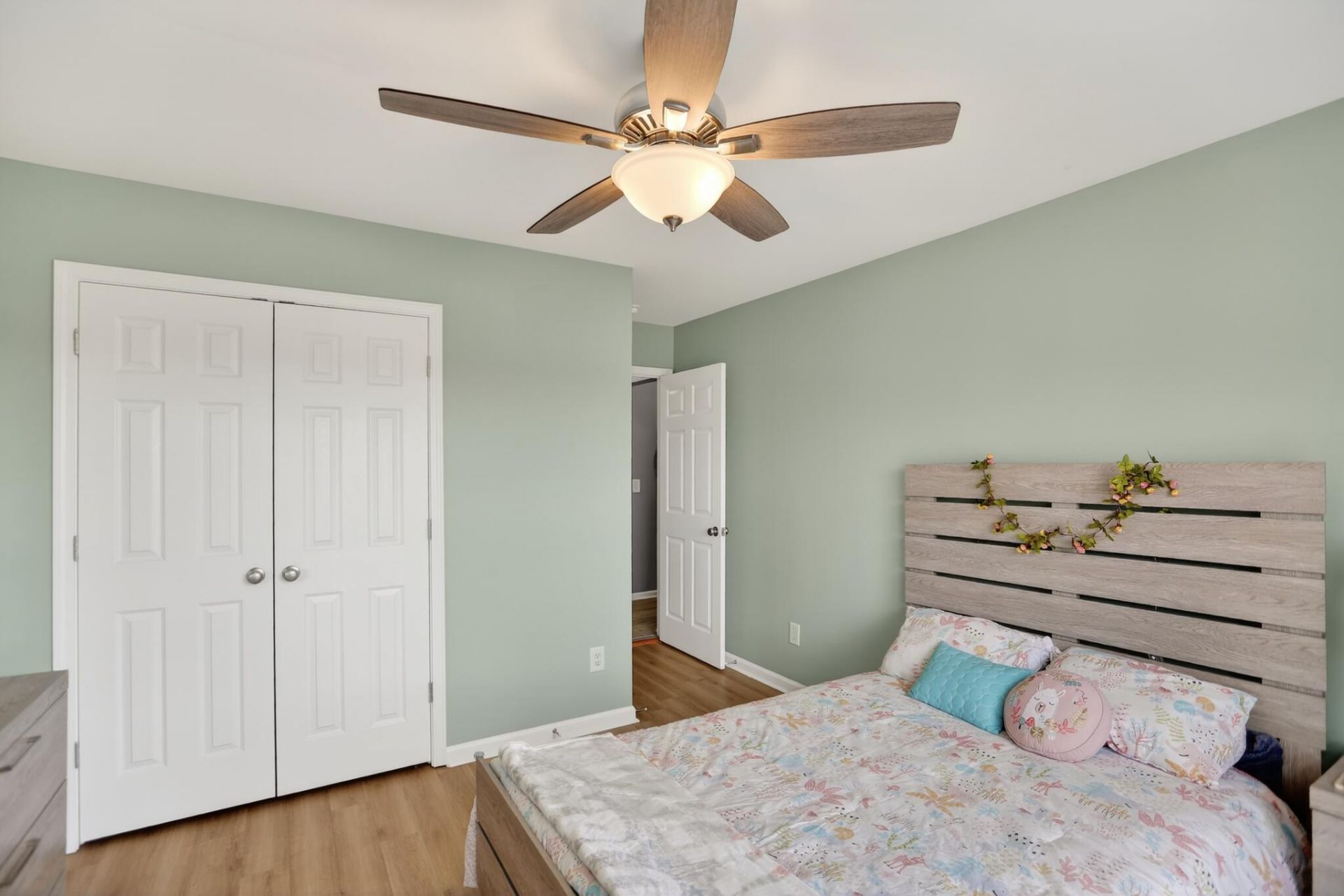 502 Fellers Court Photo 28