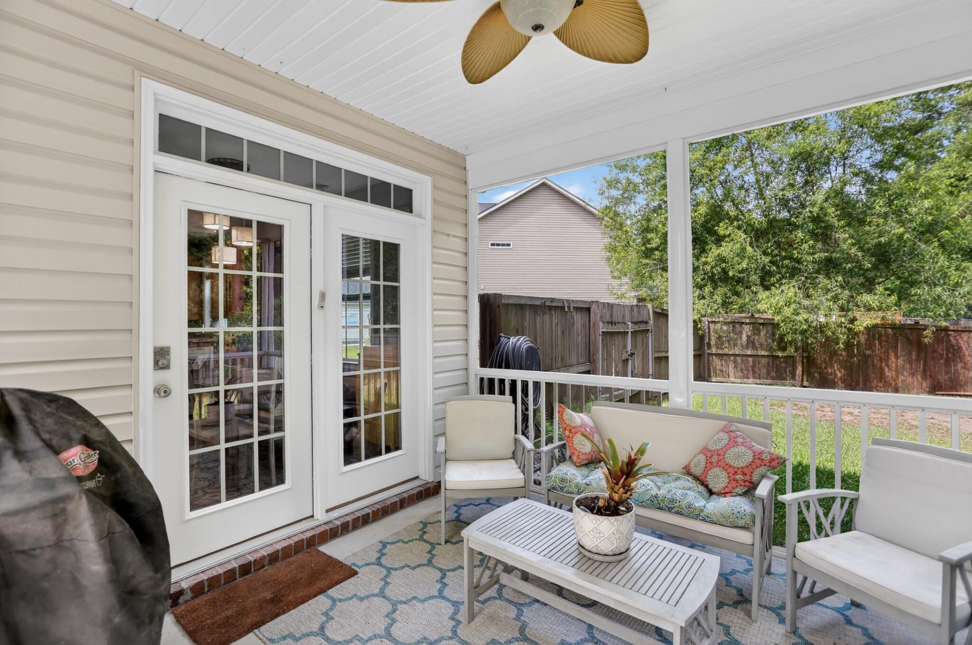 502 Fellers Court Photo 32