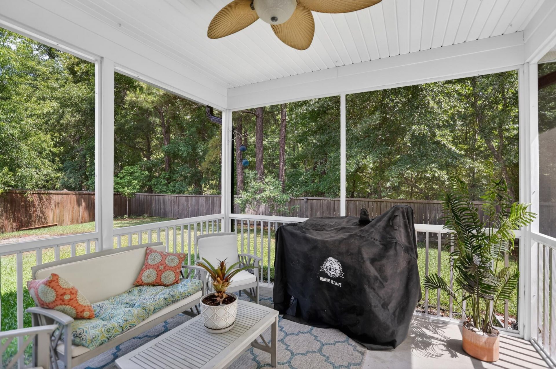 502 Fellers Court Photo 33