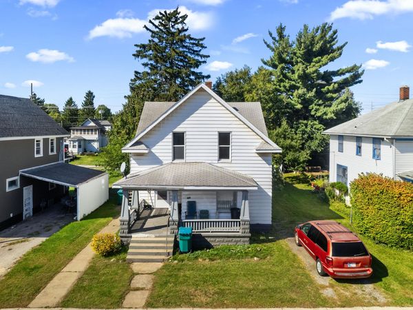523 Grove Street , La Porte, IN 46350