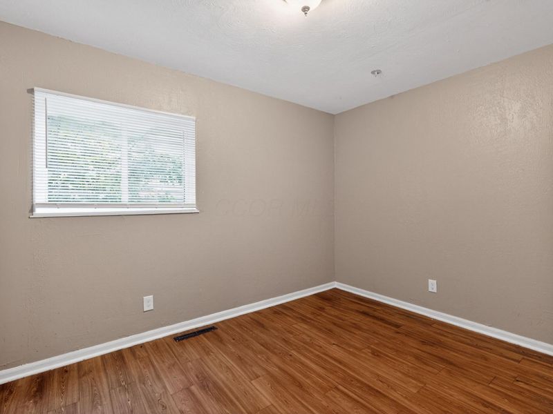 1274 Midway Avenue , Columbus, OH 43207 Photo 16