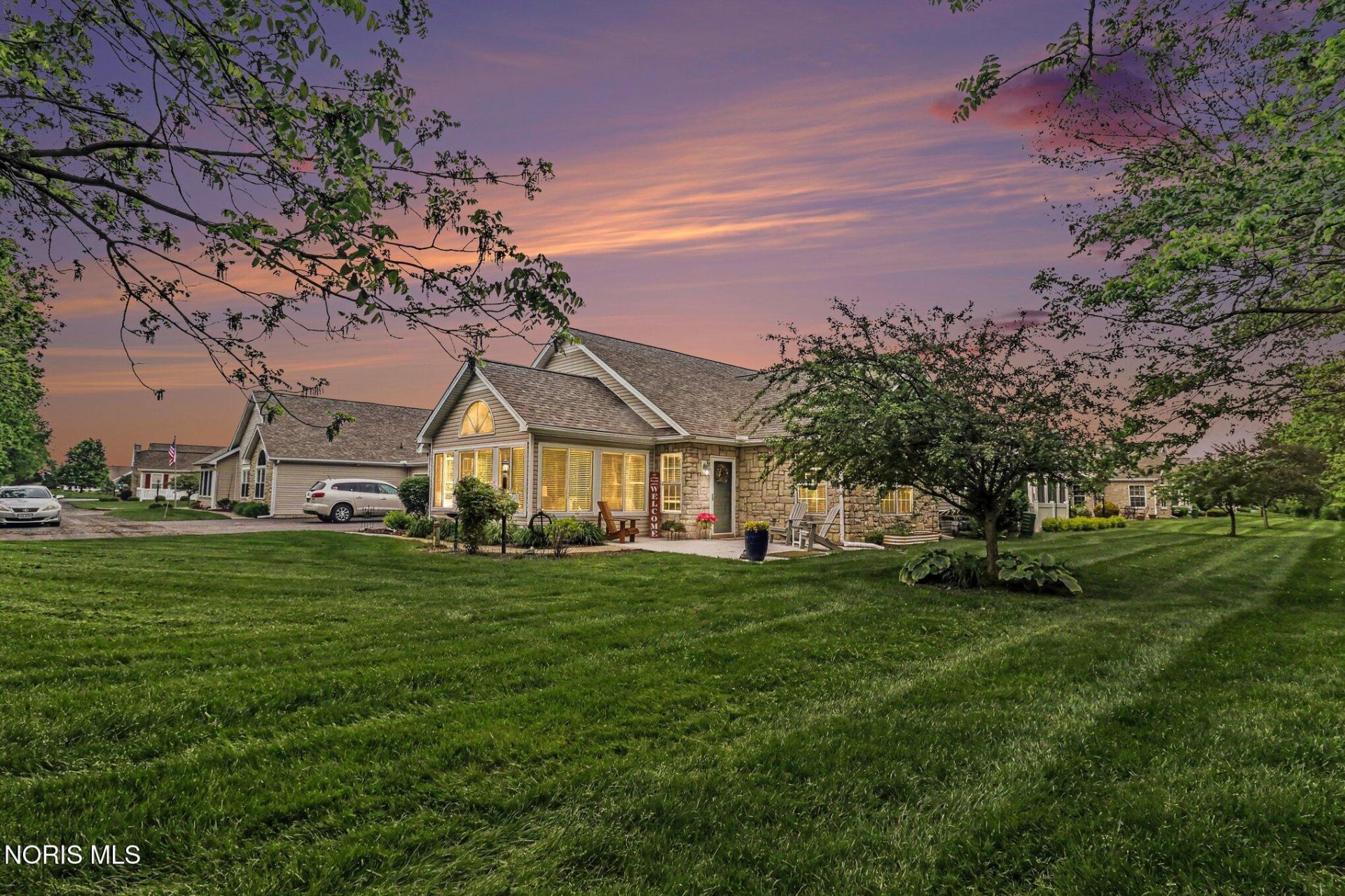 8367 Fossil Avenue, Sylvania, OH 43560 Main Photo